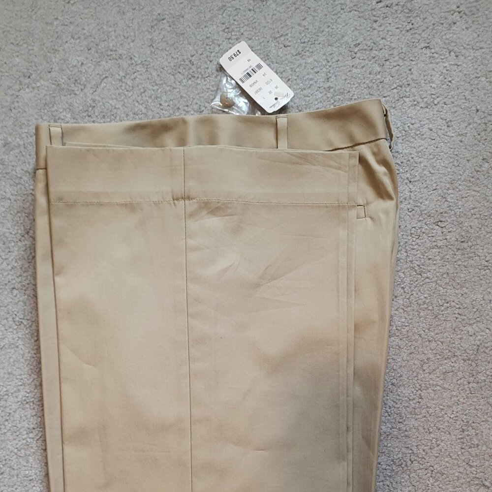 NEW Woman's Brooks Brothers size 10 Khakis summer casual work